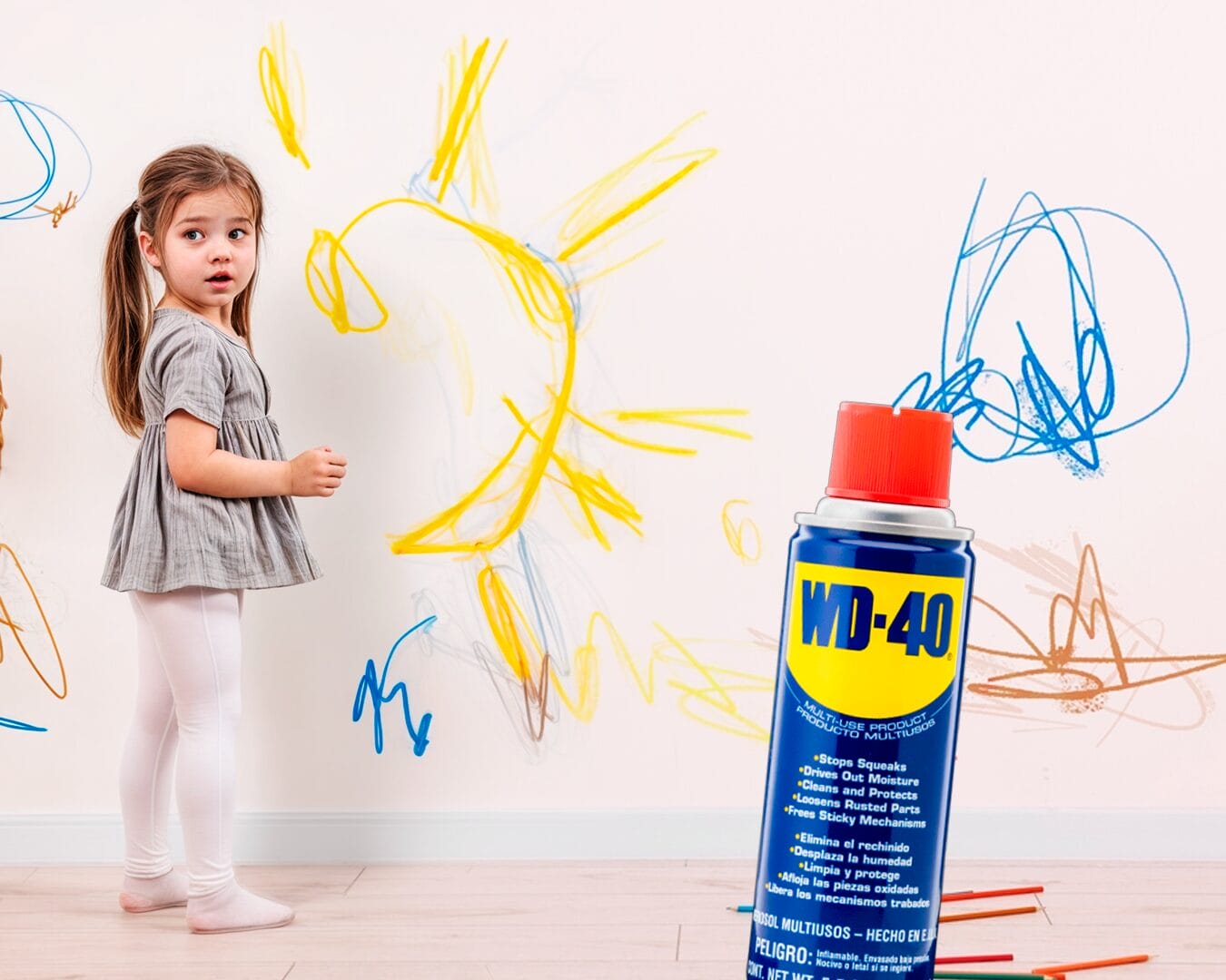 como quitar crayola de la pared