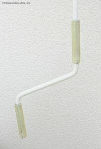 ¿Cómo reparar una persiana enrollable que se ha trabado?