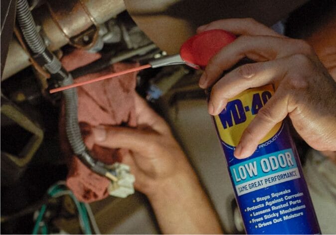wd 40 bajo olor uso automotriz